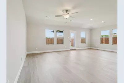 2226 Rannoch Street, Sherman, TX 75092 - Photo 9