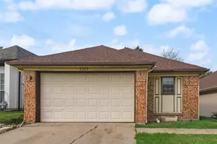 2523 Beverly Hills Ln, Mesquite, TX 75150 - Photo 1