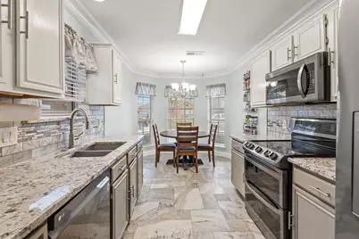 6318 Brookbriar Court, Arlington, TX 76018 - Photo 11