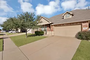 1321 Doe Meadow Dr, Fort Worth, TX 76028 - Photo 3