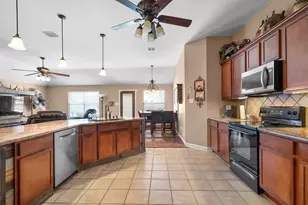 2912 Day Star Dr, Little Elm, TX 75068 - Photo 9