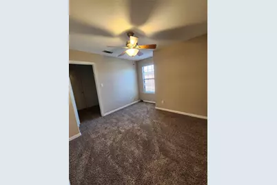 704 S Dewey Avenue, Sherman, TX 75090 - Photo 5