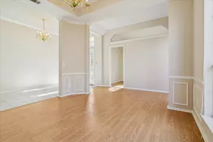 10400 Napa Valley Dr, Frisco, TX 75035 - Photo 5