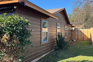 8435 Campanella Dr, Dallas, TX 75243 - Photo 13