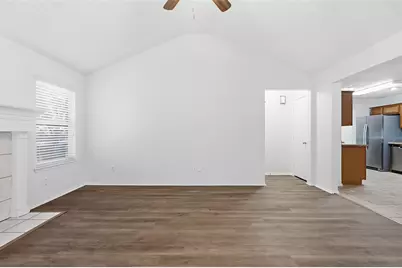 641 Green Mountain Road, Burleson, TX 76028 - Photo 17