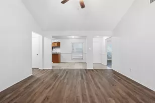 641 Green Mountain Rd, Burleson, TX 76028 - Photo 9