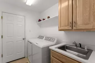 7436 Stoney Point Dr, Plano, TX 75025 - Photo 9