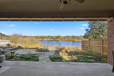 411 Fountain Side Drive, Euless, TX 76039 - Photo 27