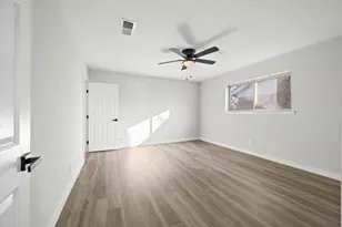 420 Twin Creek Dr, Hurst, TX 76053 - Photo 17