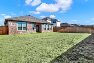 949 Ravenwood Ln, Van Alstyne, TX 75495 - Photo 29