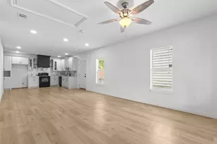 1037 E Richmond Ave, Fort Worth, TX 76104 - Photo 5