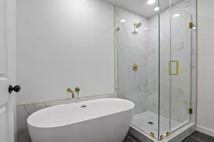 1037 E Richmond Ave, Fort Worth, TX 76104 - Photo 17