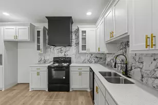 1037 E Richmond Ave, Fort Worth, TX 76104 - Photo 11