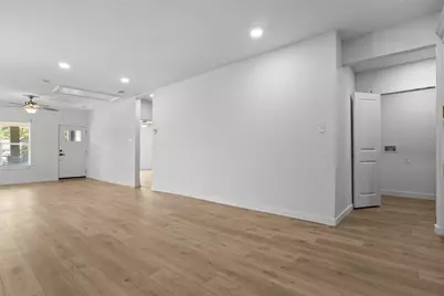 1037 E Richmond Avenue, Fort Worth, TX 76104 - Photo 13