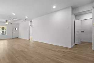 1037 E Richmond Ave, Fort Worth, TX 76104 - Photo 13