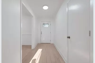 903 Elmwood Court, Euless, TX 76039 - Photo 5