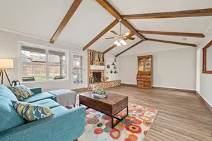 3124 Spring Lake Dr, Bedford, TX 76021 - Photo 11