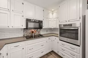 3124 Spring Lake Dr, Bedford, TX 76021 - Photo 15