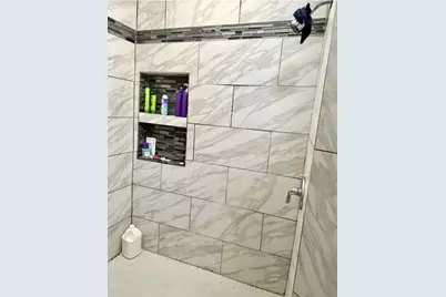 1805 Avenue D, Brownwood, TX 76801 - Photo 5