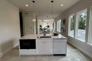 1121 Muncie Ave, Dallas, TX 75212 - Photo 9