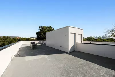 1121 Muncie Avenue, Dallas, TX 75212 - Photo 37