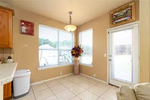 4001 Chinaberry Dr, Garland, TX 75043 - Photo 7