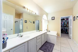 4001 Chinaberry Dr, Garland, TX 75043 - Photo 9