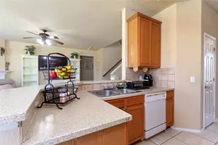 4001 Chinaberry Dr, Garland, TX 75043 - Photo 5