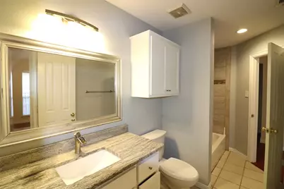 9433 Western Trail, Irving, TX 75063 - Photo 15