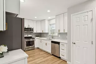 8624 Hackney Ln, Dallas, TX 75238 - Photo 11