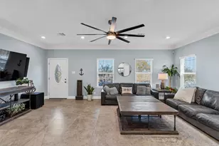 721 Rock Harbor Ct, Granbury, TX 76048 - Photo 17