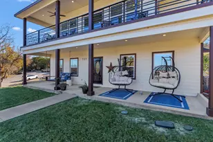 721 Rock Harbor Ct, Granbury, TX 76048 - Photo 7