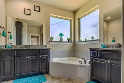 1429 Lauren Creek Lane, McKinney, TX 75072 - Photo 13