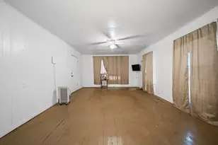 214 N Preston St, Whitney, TX 76692 - Photo 5