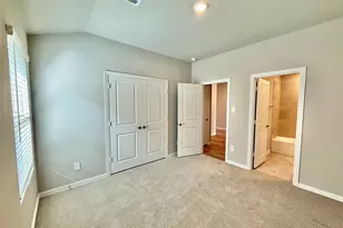 2104 Rannoch St, Sherman, TX 75092 - Photo 3