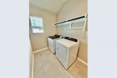 2104 Rannoch Street, Sherman, TX 75092 - Photo 9