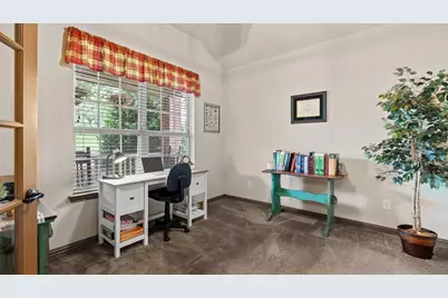 2045 Mason Pond Drive, Weatherford, TX 76085 - Photo 7