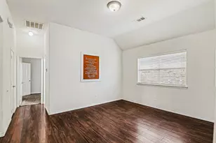 709 Ridgewater Trail, Fort Worth, TX 76131 - Photo 3