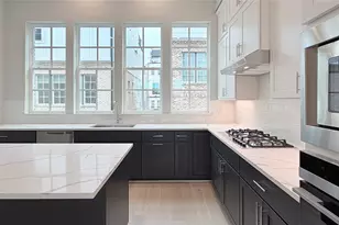 4613 Greenborough Ln, Dallas, TX 75219 - Photo 3