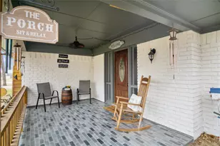 2608 Royal Ln, Granbury, TX 76049 - Photo 21