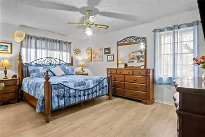 2608 Royal Lane, Granbury, TX 76049 - Photo 9