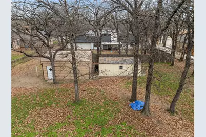 2608 Royal Lane, Granbury, TX 76049 - Photo 7