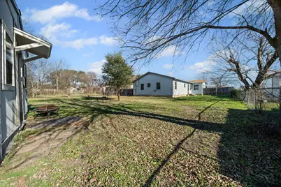 908 Lawrence Drive, Waco, TX 76710 - Photo 17