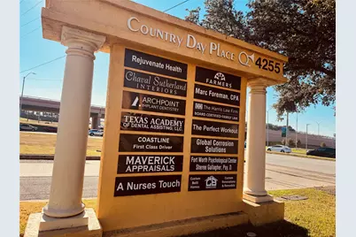 4255 Bryant Irvin Road, Fort Worth, TX 76109 - Photo 9