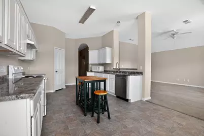 12040 Maverick Drive, Willis, TX 77378 - Photo 9