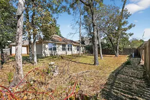 12040 Maverick Dr, Willis, TX 77378 - Photo 29