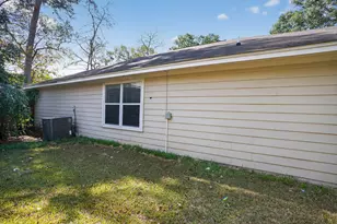 12040 Maverick Dr, Willis, TX 77378 - Photo 31