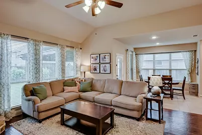 3120 Pampa, Grand Prairie, TX 75054 - Photo 9