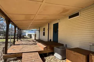 1100 Co Rd 3531, Saltillo, TX 75478 - Photo 23