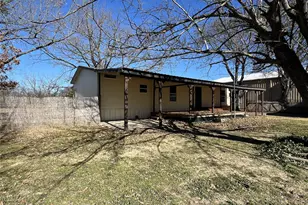 1100 Co Rd 3531, Saltillo, TX 75478 - Photo 31